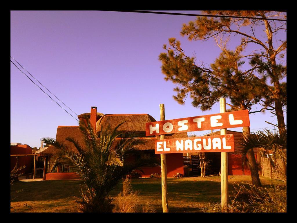 Hostel El Nagual Punta Del Diablo Exteriör bild